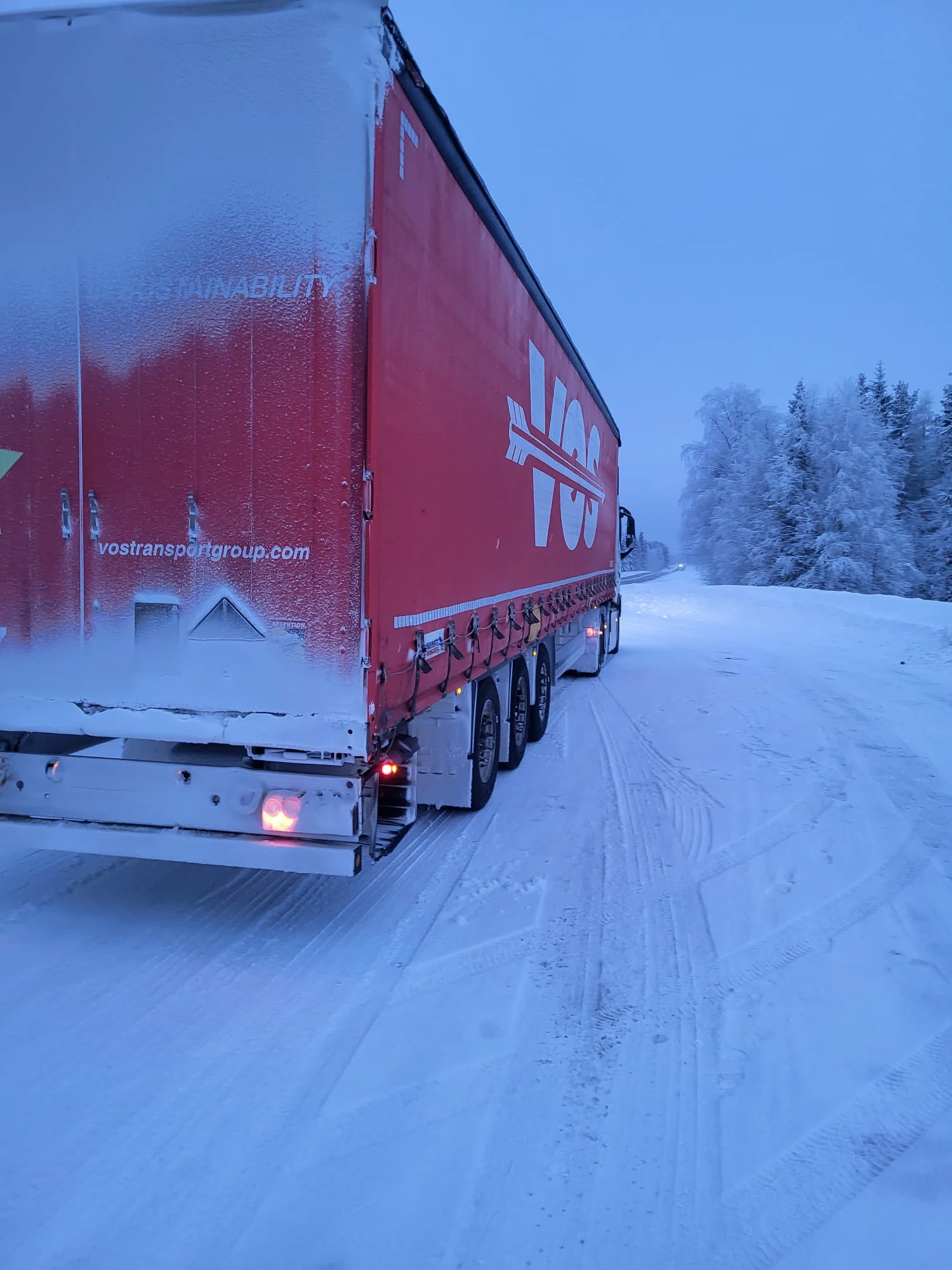 Welche Dienstleistungen bietet Ihnen die Vos Transport Group?