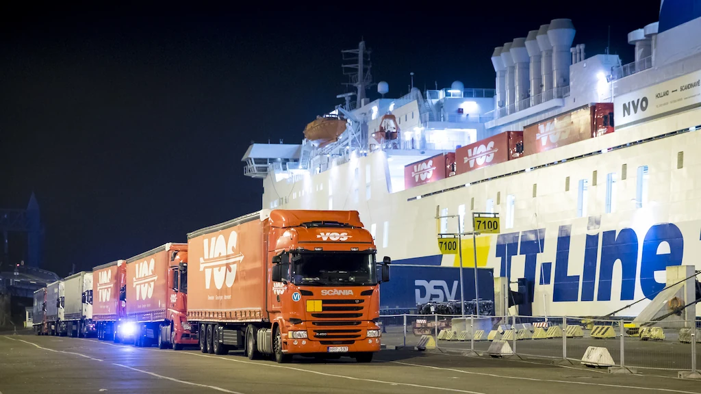 Transport Naar Scandinavië Met De Boot